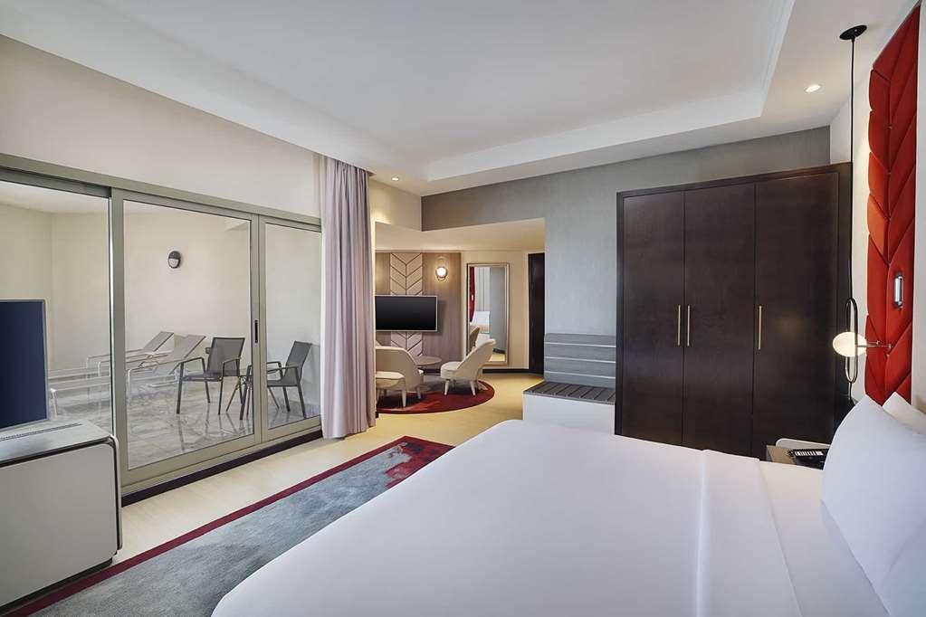 Barcelo Al Jaddaf, Hotel 5*