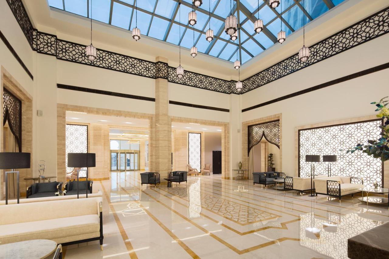 Barcelo Al Jaddaf, Hotel 5*